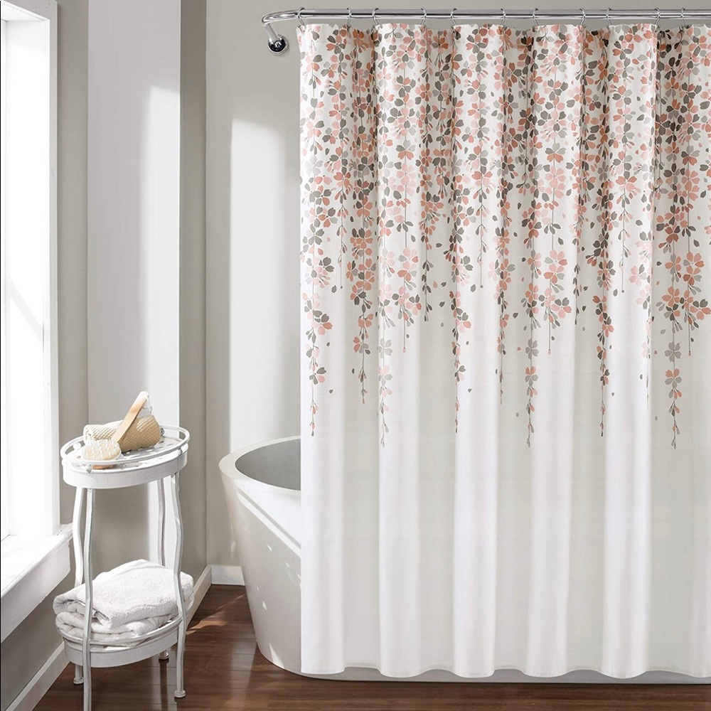NWT-Lush Decor Weeping Flower. Shower Curtain.72 inches length x 72 inches wide.